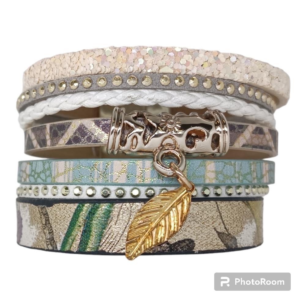 PLUS SIZE AVAILABLE Magnetic clasp cuff leather bracelet
